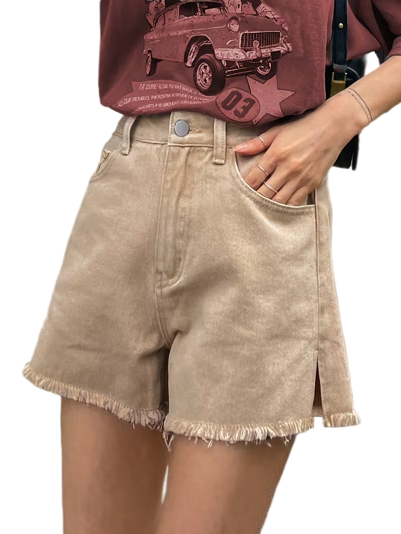 Women’s Shorts with Frayed Hem